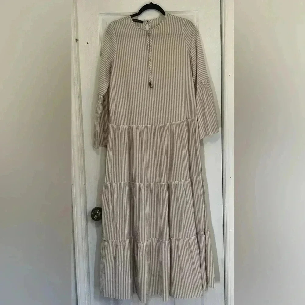 Tavin women’s Maxi striped dress flare sleeves , tiered‎ Sz 6